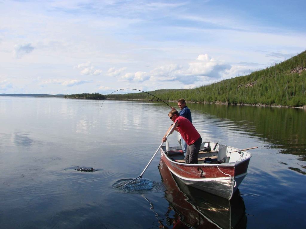 summer_fishing_lake_nonacho